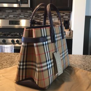 NWT Burberry Medium Banner Mahogany Handbag